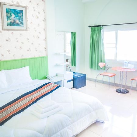 Nine Inn @ Town Phuket Kültér fotó