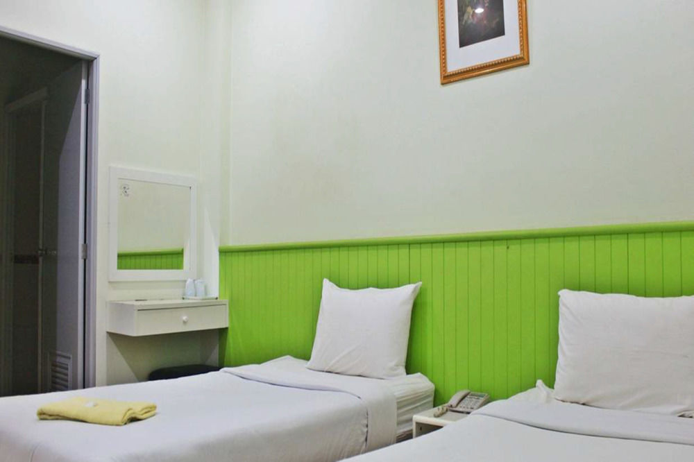 Nine Inn @ Town Phuket Kültér fotó